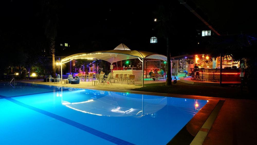 Erendiz Garden Hotel Kemer Exterior foto